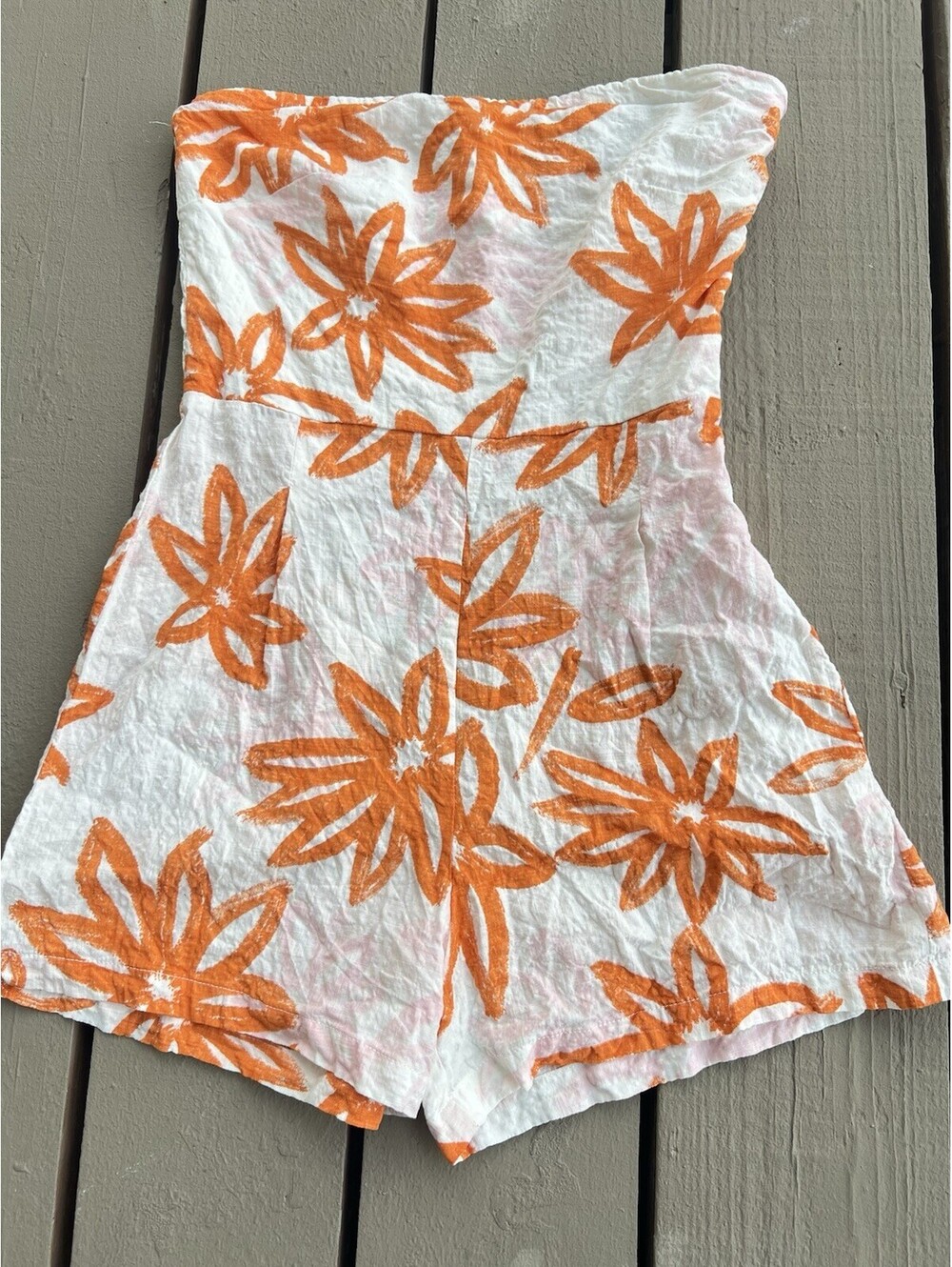 Rhythm Floral Strapless Smocked Cotton Romper White/Orange Women’s S.